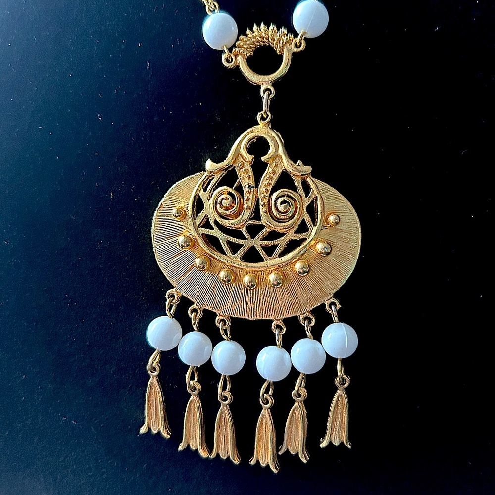 Vintage LJM Signed Art Deco Necklace Gold Tone Beaded Dangling Flowers 24”